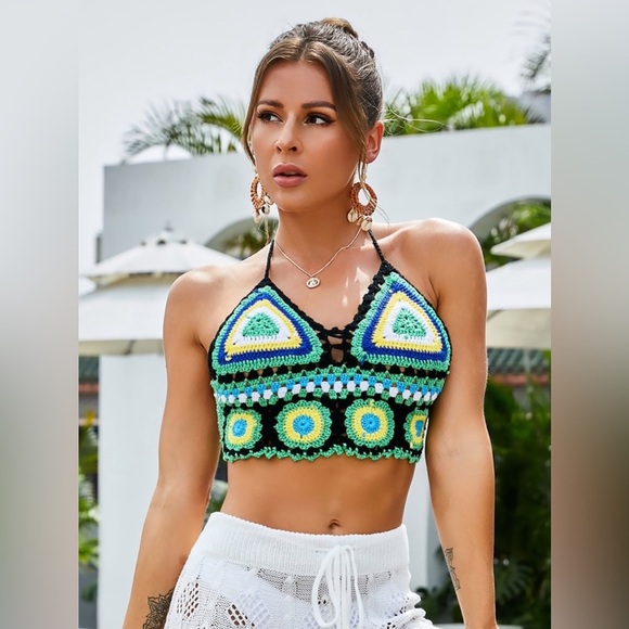 Geometric Halter Neck Swim Top - Picture 6 of 7